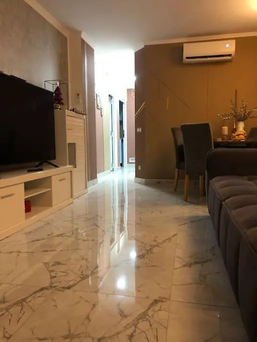 Unique Apartment La Pineda